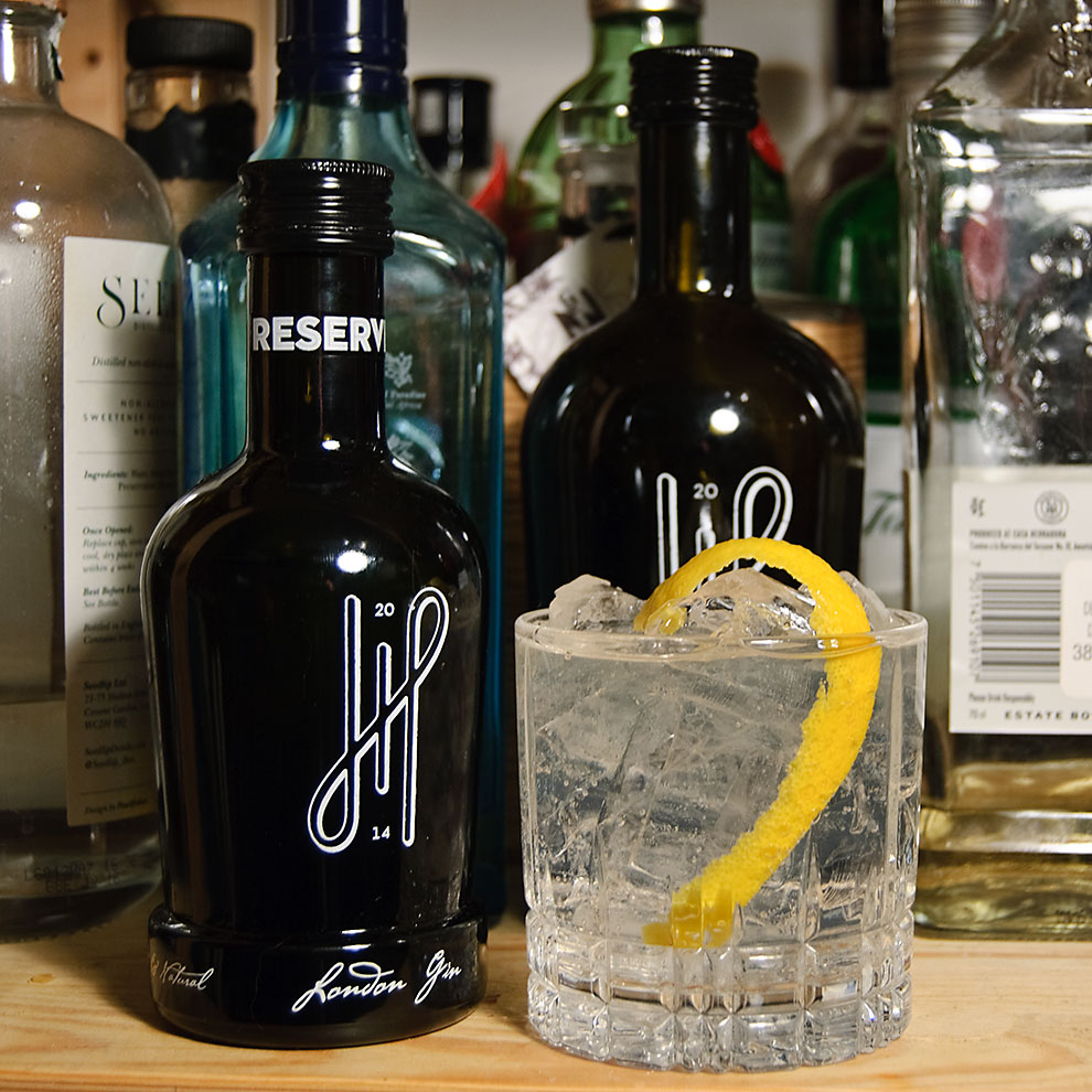Der Hoos Reserve Gin funktioniert im Gin Tonic, aber auch in diversen anderen Cocktails. 