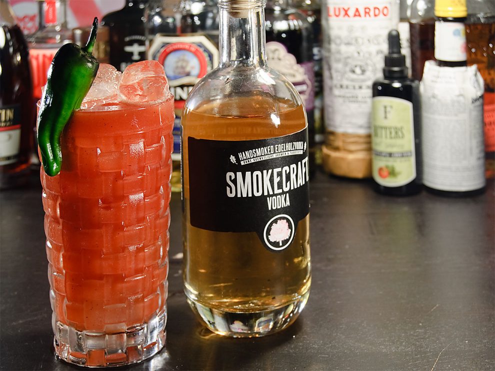 Smokecraft Vodka macht sich in vielen Cocktails gut - hier zum Beispiel in einer Bloody Mary.