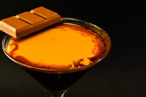 Der Chocolate Martini ist nicht wirklich süß - aber immerhin weniger trocken als ein Löffel Kakaopulver.