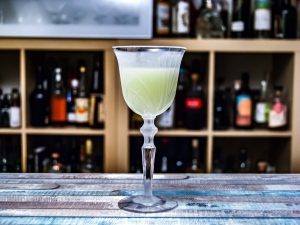 Der Last Word ist ein klassischer Cocktail mit Gin, Maraschino, Chartreuse und Limettensaft.