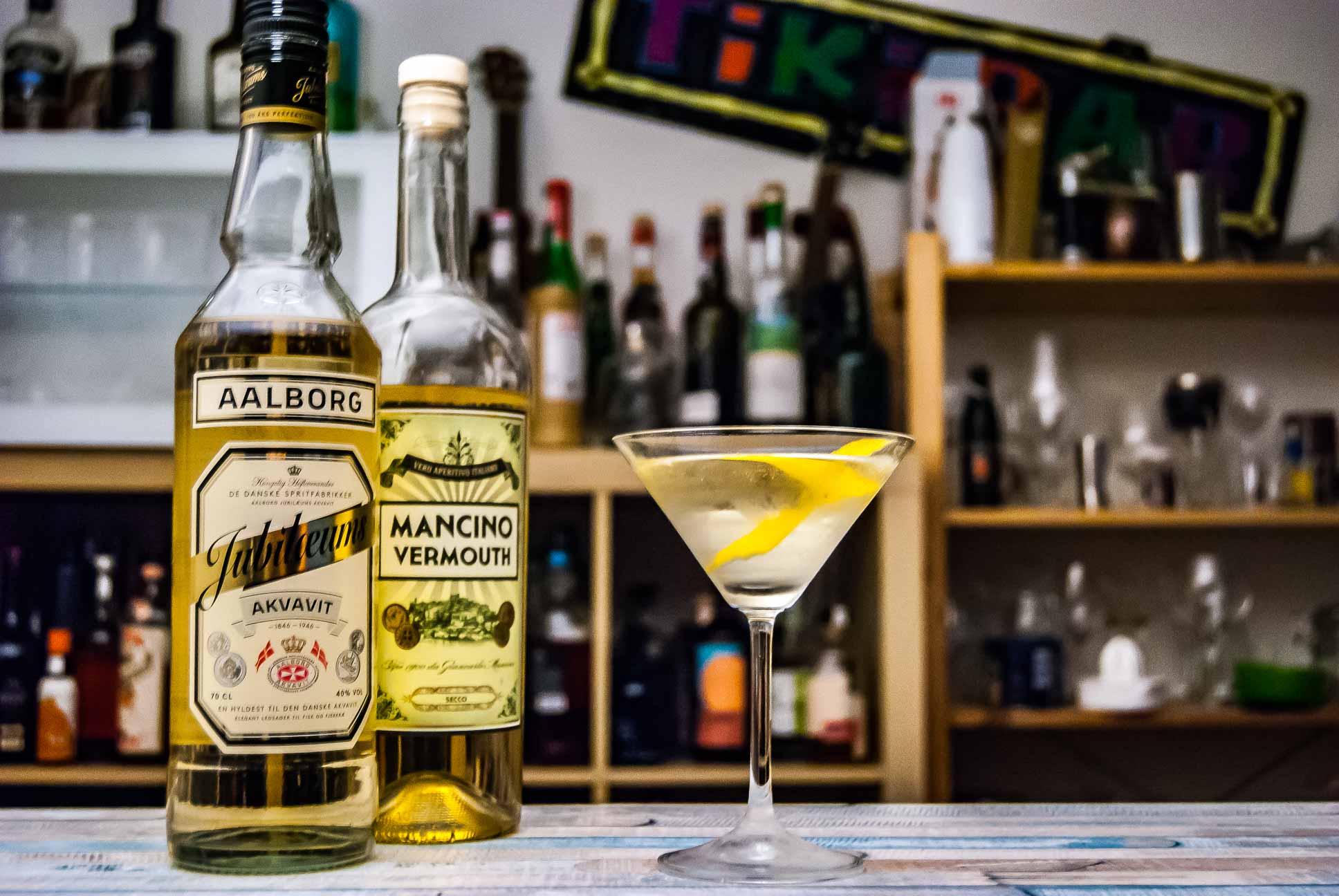 Aalborg Jubiläums Akvavit im Martini mit Mancino Vermouth Secco. Der Wahnsinn, diese Aquavit Martinis. 