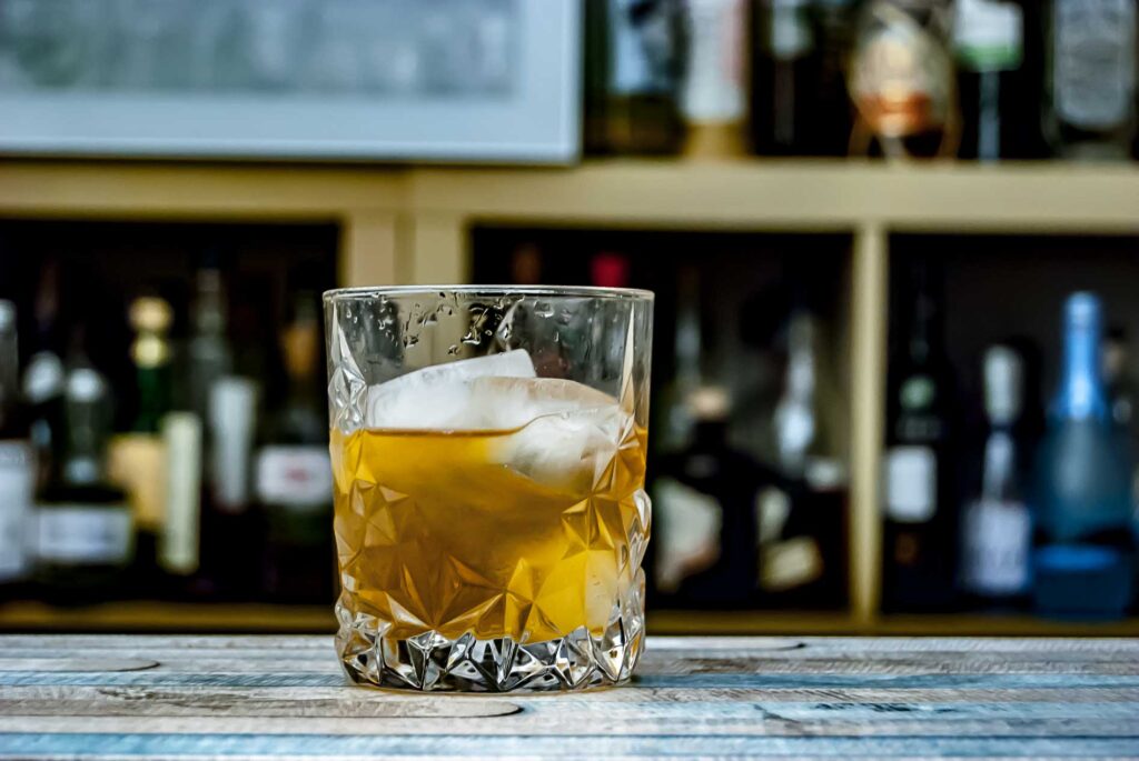 Ein Rye Old Fashioned mit Michter's US *1 Single Barrel Rye Whiskey.