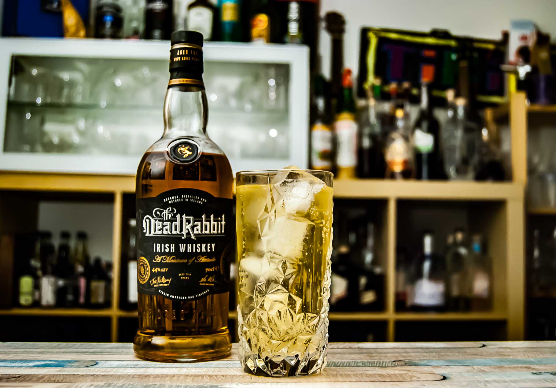 Dead Rabbit Irish Whiskey dans le Whisky Highball.