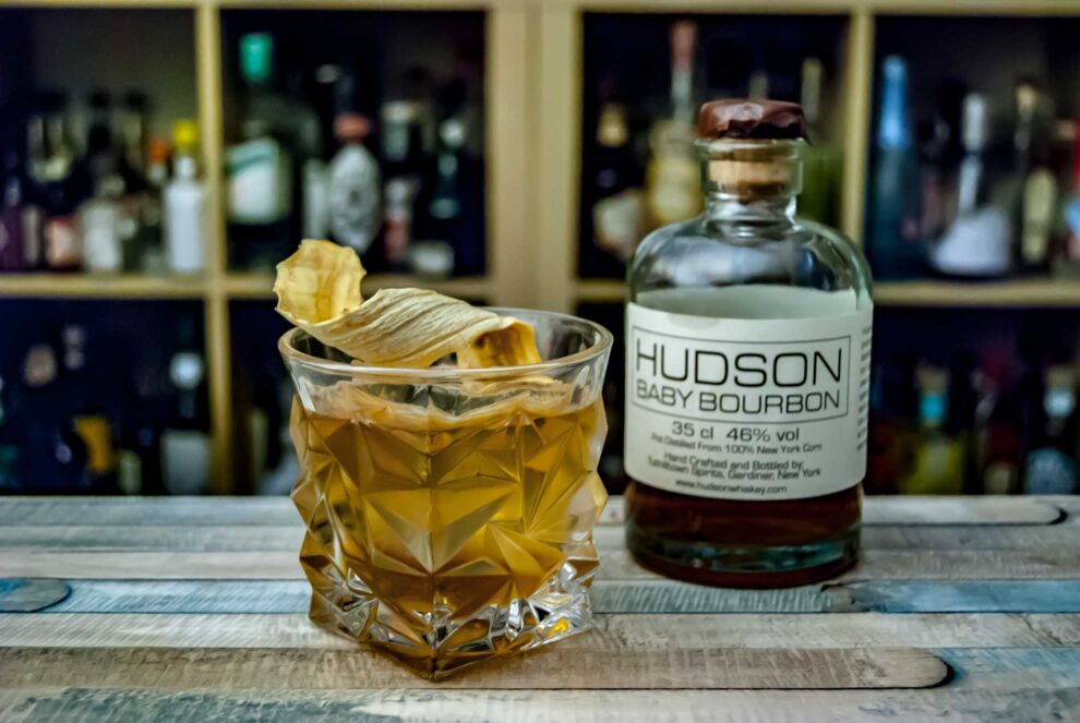Hudson Baby Bourbon in einem Old Fashioned mit Bananenlikör.
