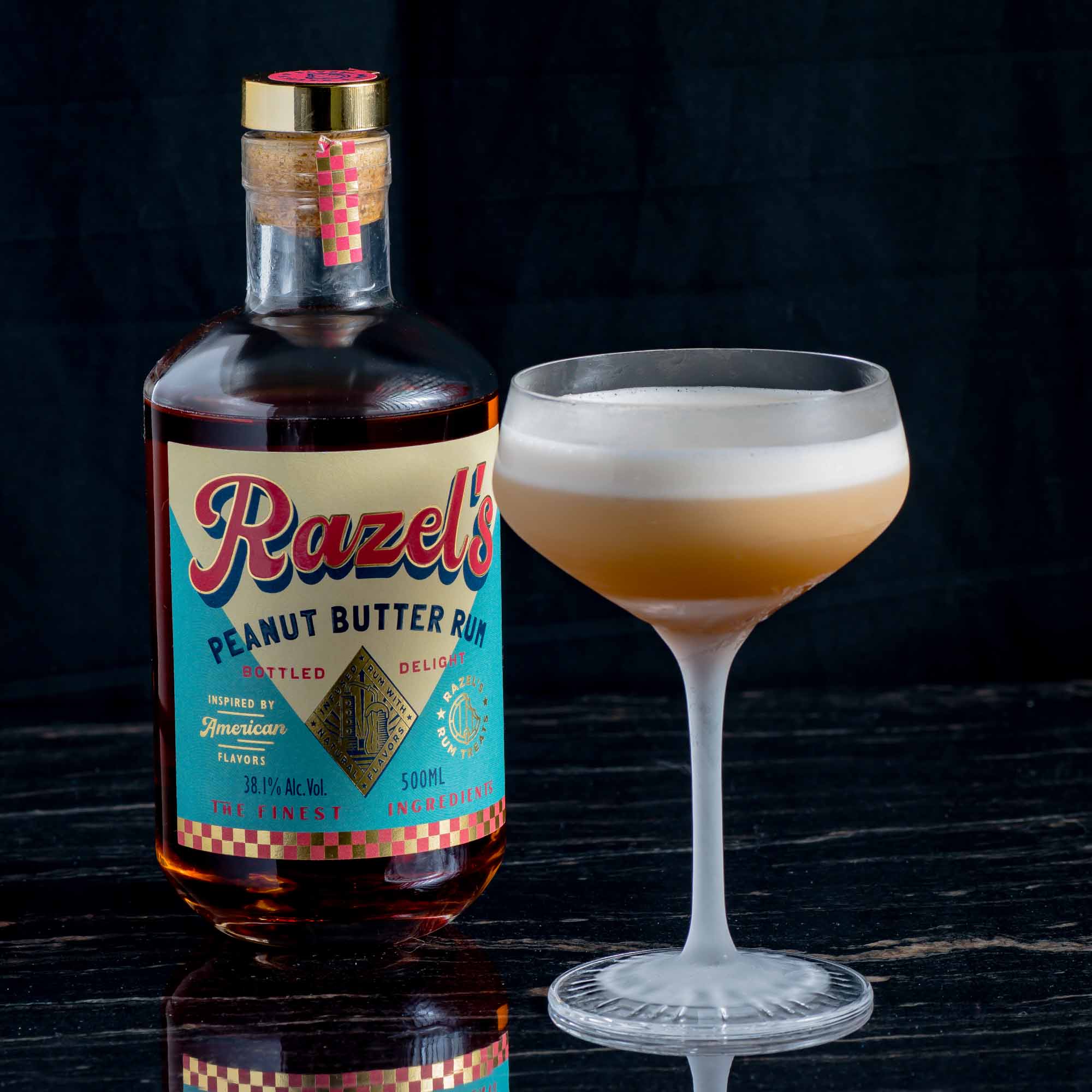 Razel's Peanut Butter Rum dans une boisson au sirop d'érable et au verjus.