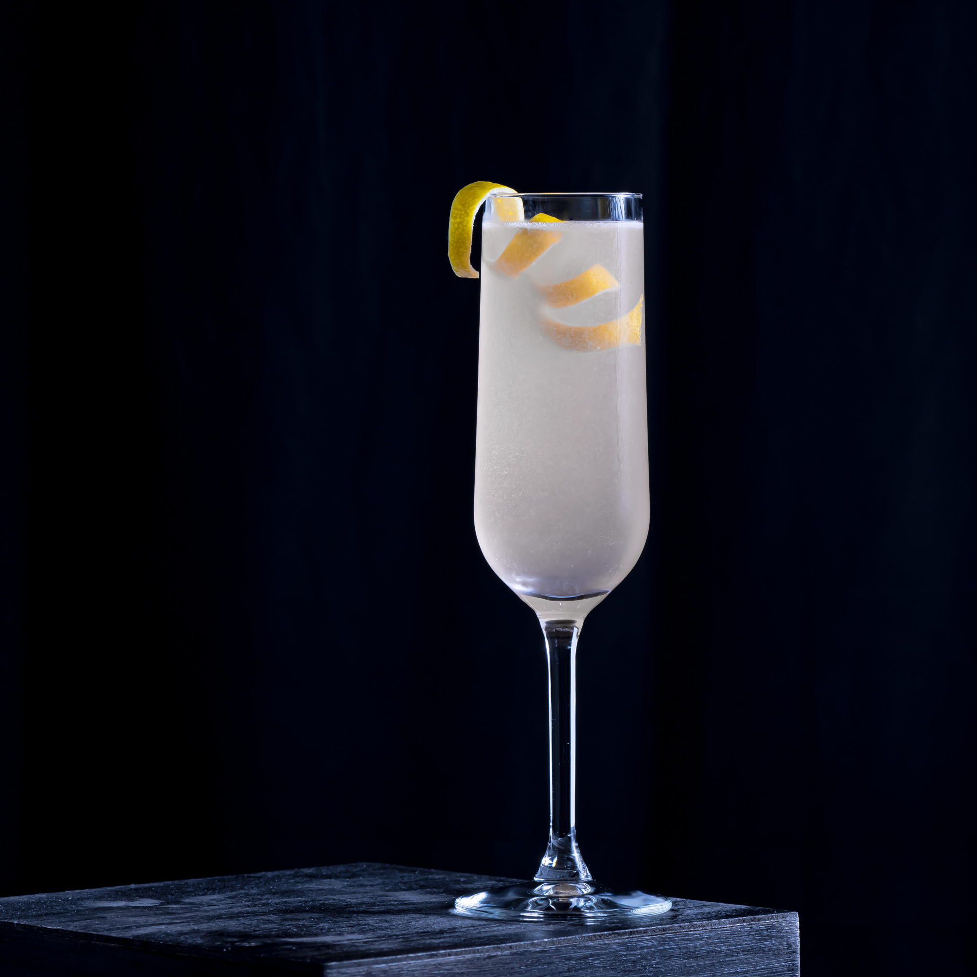 Le French 75 Cocktail se nourrit d'acidité, de douceur et de picotements.