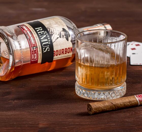 George Remus Straight Bourbon in einem Old Fashioned Cocktail.