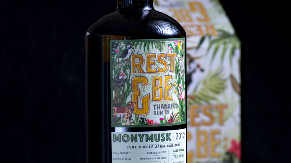 Aussi sympa : le design de la bouteille du Rest and be thankful Monymusk 2012.