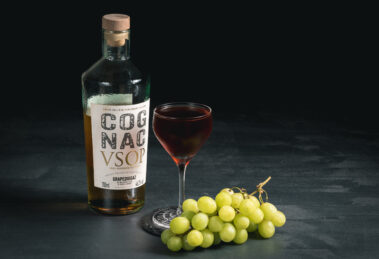 Grapediggaz Cognac VSOP in einem Night Owl Cocktail.