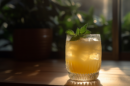 Ein Whiskey Smash Cocktail mit Bourbon.